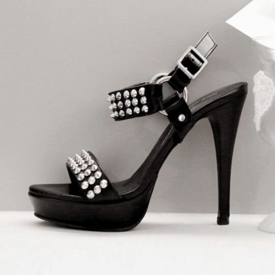 Korea Artisanal Custom Rivet Punk Rock Punk Wind Waterproof Bench Sexy Ultra High Heel Sandals 