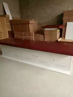 Mall quadruple console monitors luxury red wooden quadruple monitoring console operating platform