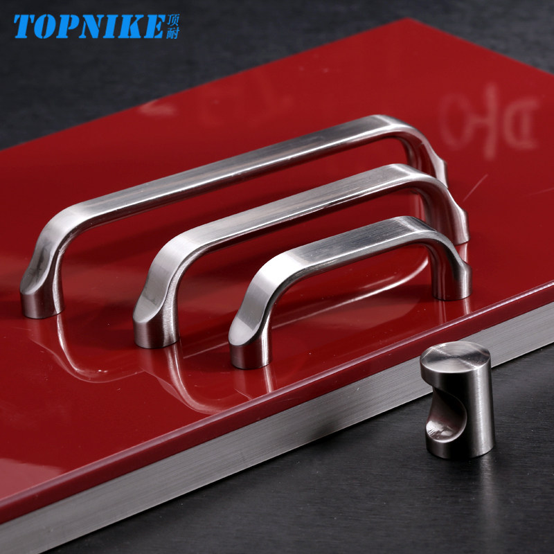 ��������TNH021