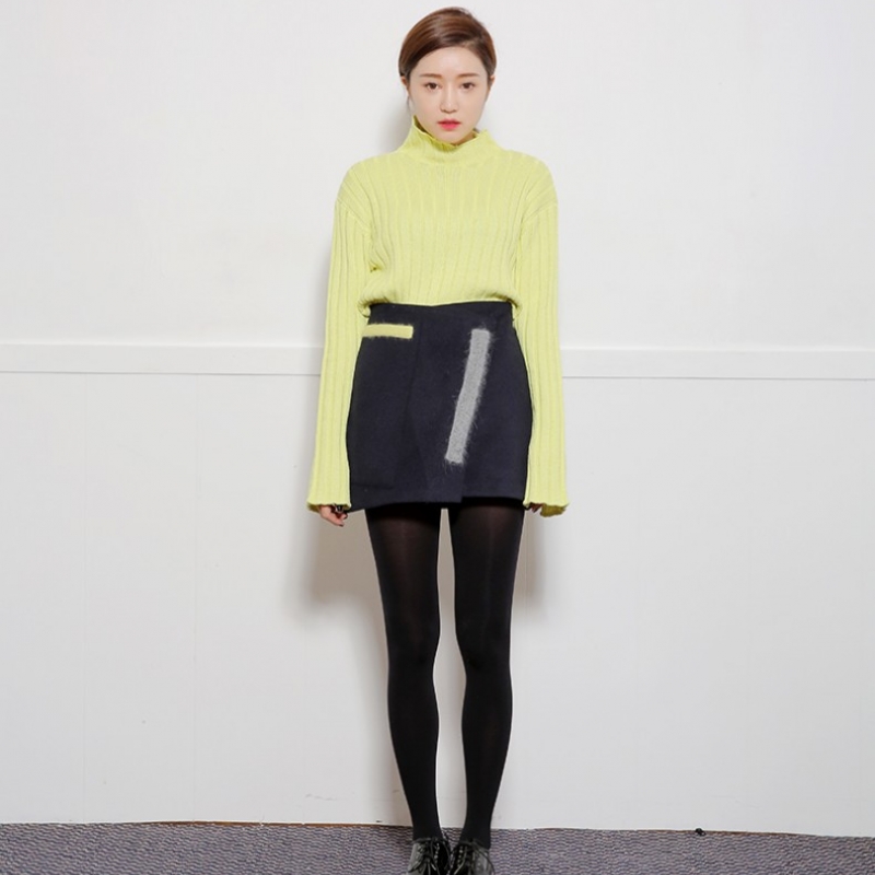 韩国stylenanda官方正品 时尚配色针织条装饰迷你裙-海军蓝色