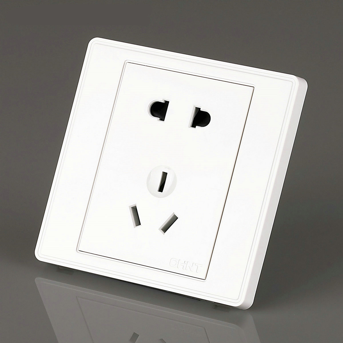 CHINT switch socket five-hole socket type 86 NEW7E five-hole two-three plug wall power panel electrician 5 eyes