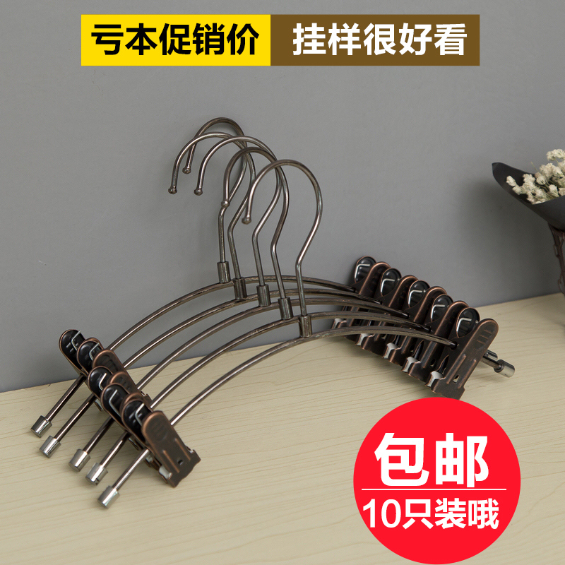 Baishun Clothing Store Children's Clothing Hangers, High-End Children's Antique-Style Trouser Hangers, Antique Bronze Iron Art Trouser Clips, Arc-Shaped Hangers Baishun Clothing Store Children's Clothing Hangers, High-End Children's Antique-Style Trouser Hangers, Antique Bronze Iron Art Trouser Clips, Arc-Shaped Hangers