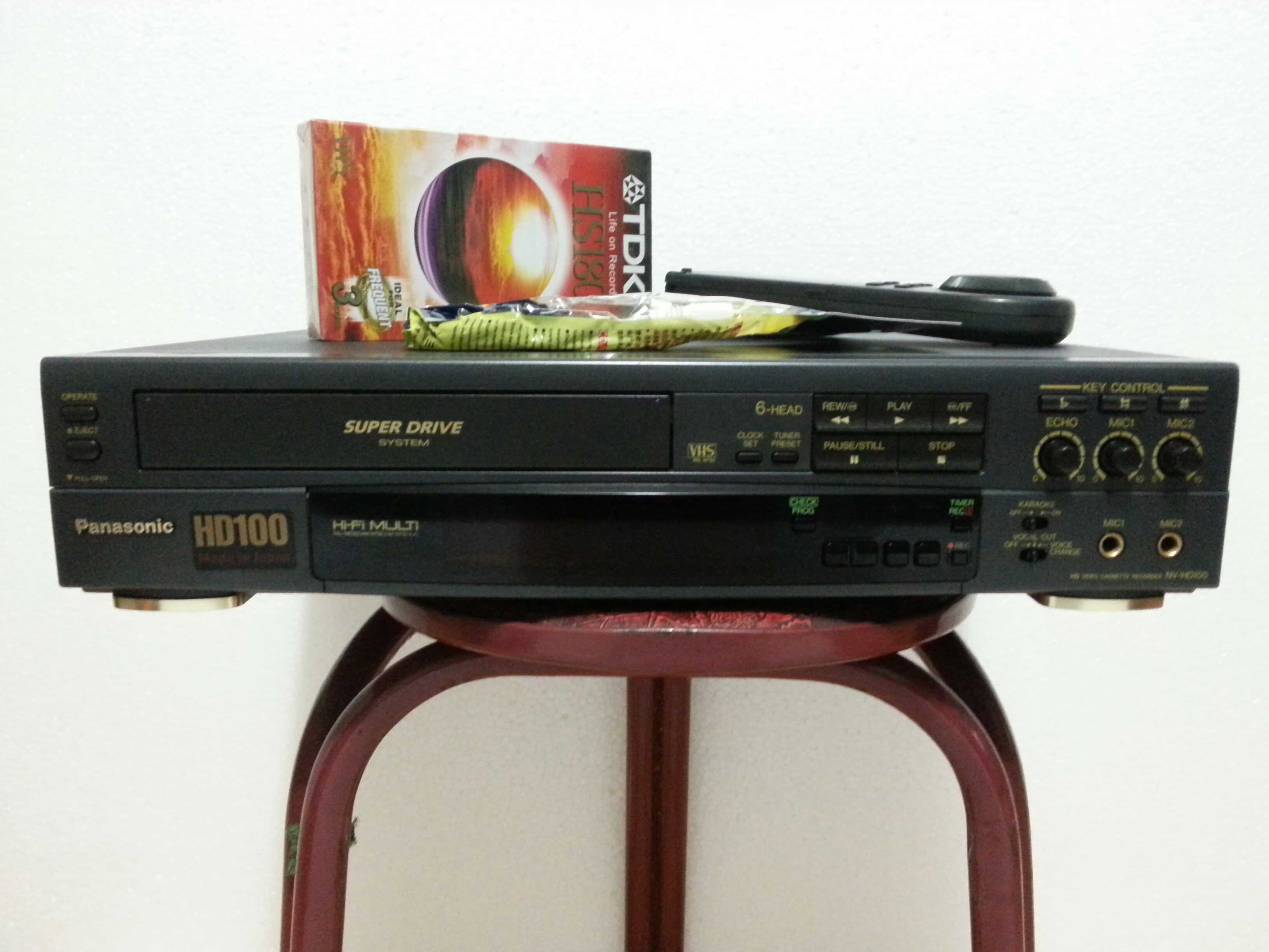 Panasonic 6-head full-format VHS recorder NV-HD100 HD95 HD82 old tape home recorder
