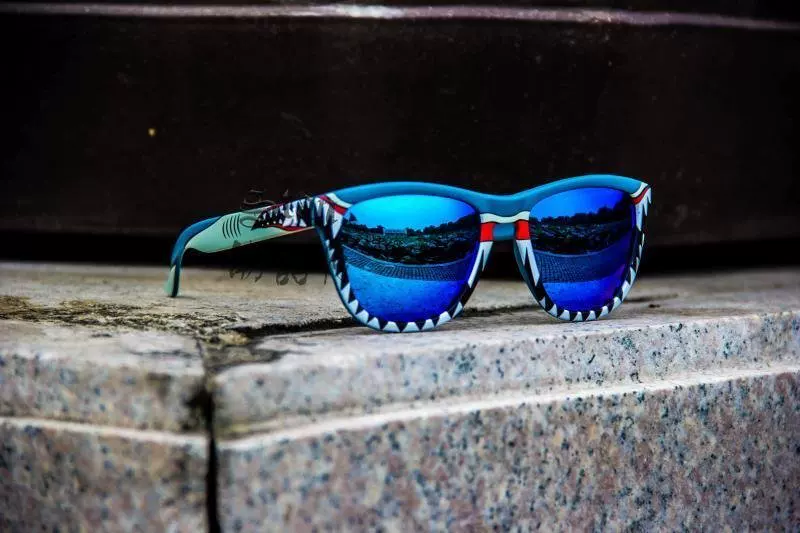 Американские солнцезащитные очки Knockaround лимитированная серия Shark Week против падения эластичная рама