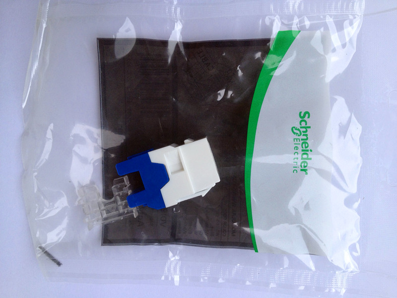 Schneider six-class network gigabit network module Europe imported 1000m module Fengshang light point General