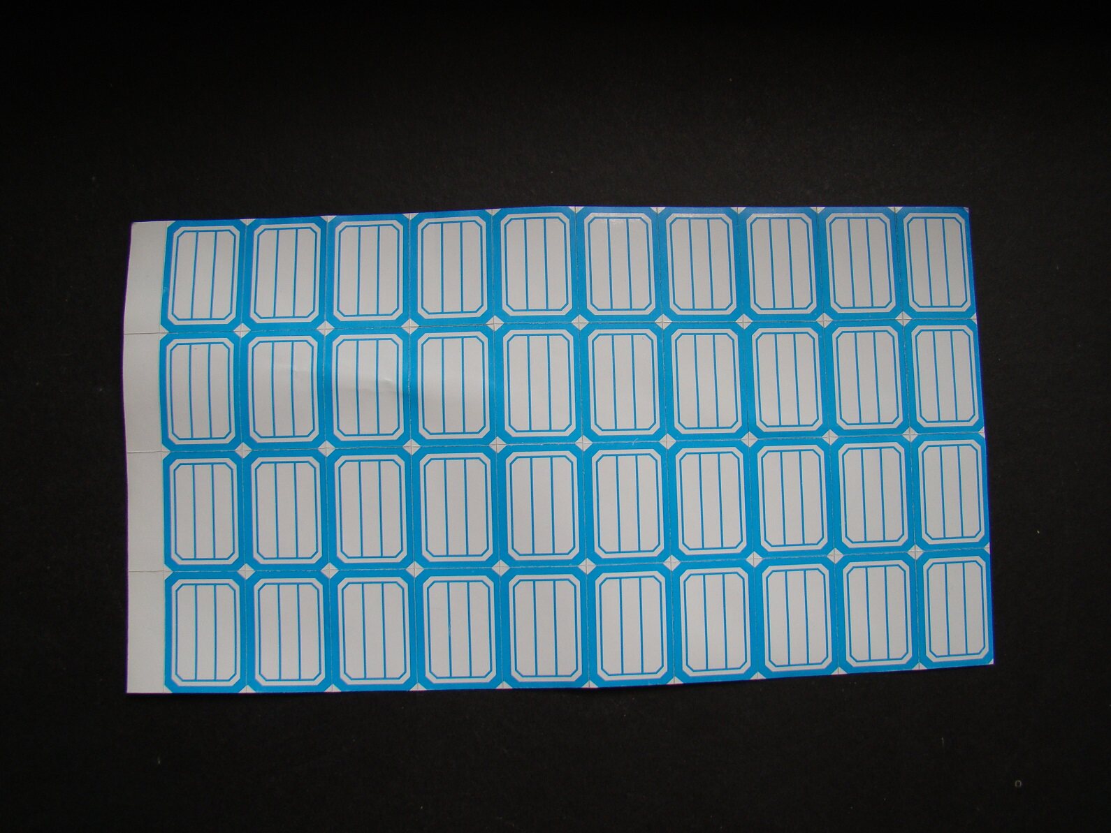 不干胶标签贴 小标签纸 价格标价贴 标记贴 名称贴姓名贴每张40贴