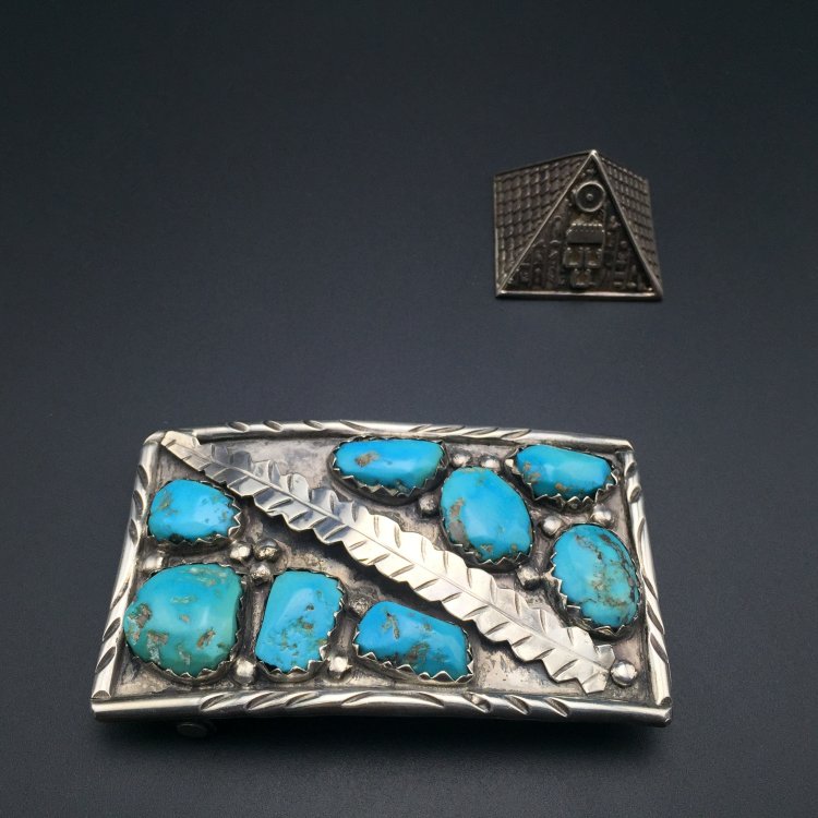 1960s Indiana Wajo Tribe Artisanal Natural Green Pine Stone Pure Silver Mark Antique Collection Leather Strap Buttonhead Man