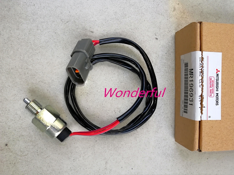 PAJEROV33V43V45 cheetah front axle switch V33V43 free wheel clutch switch V43 drive switch