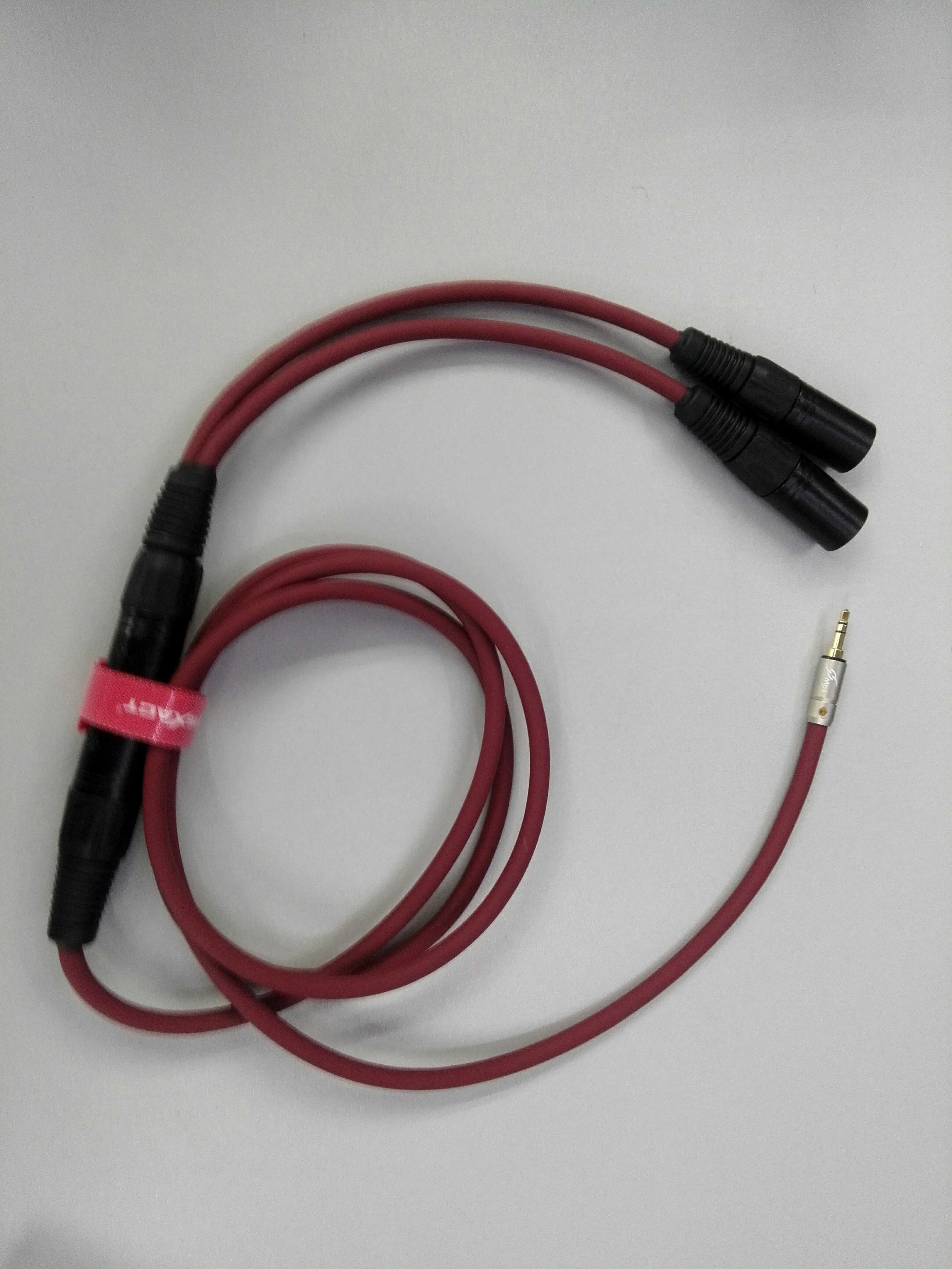 3 5-turn dual-canon public audio cable can be extended infinitely with a signal cable in the middle