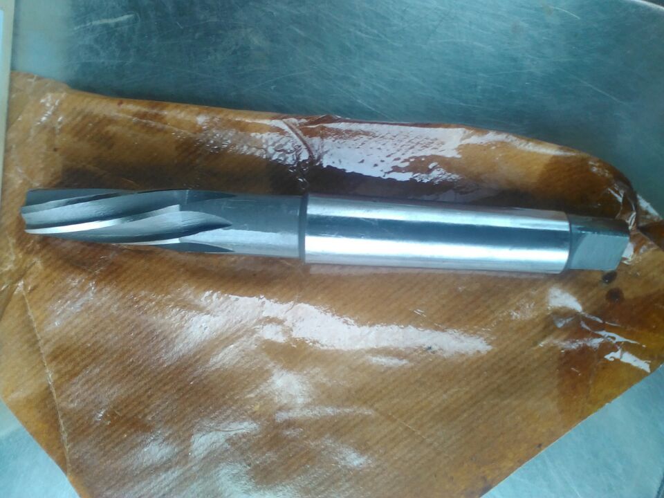 White reamer straight shank taper reamer taper reamer 1:10 non-standard customized 1:50 spiral reamer micro-lengthening