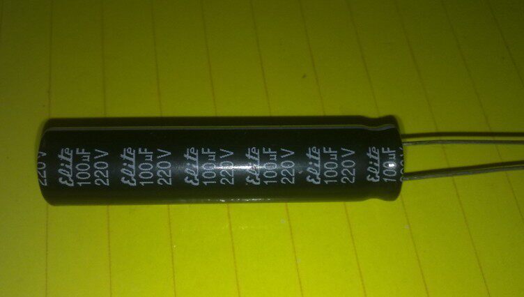 Electrolytic capacitor 220V100UF Original 220V100UF Special price