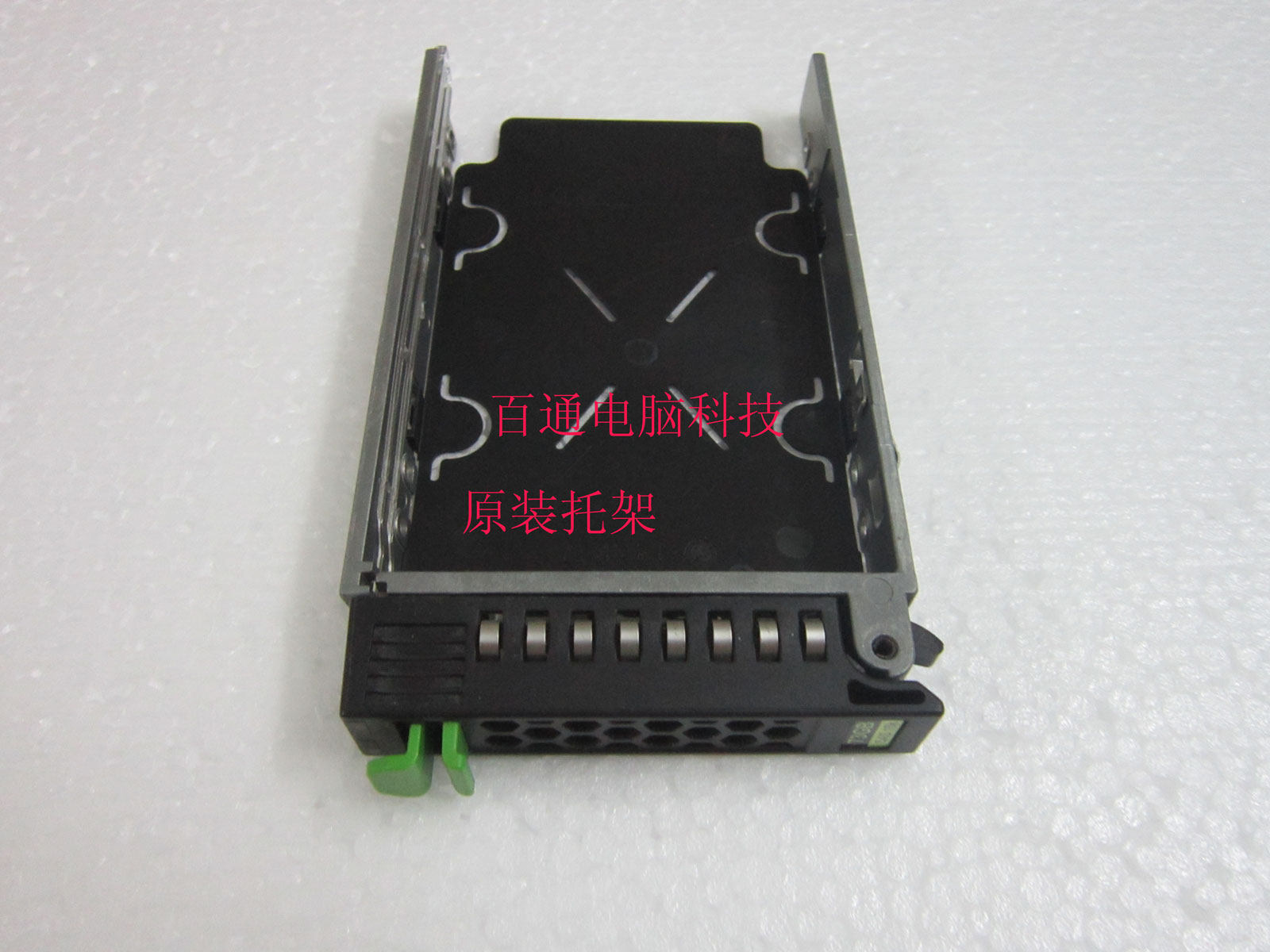 Stock Fujitsu Fujitsu Server hard drive rack A3C40101974 2 5 inch rack rack