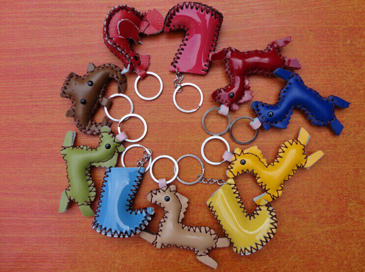 Cartoon animal pendant Key pendant Leather small pendant Key ring pendant key chain