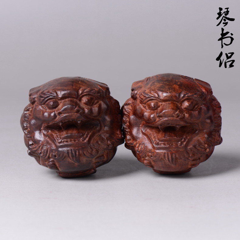 Red acid branch wood carving pixiu 5CM health care ball player play ball active massage fitness ball player handle