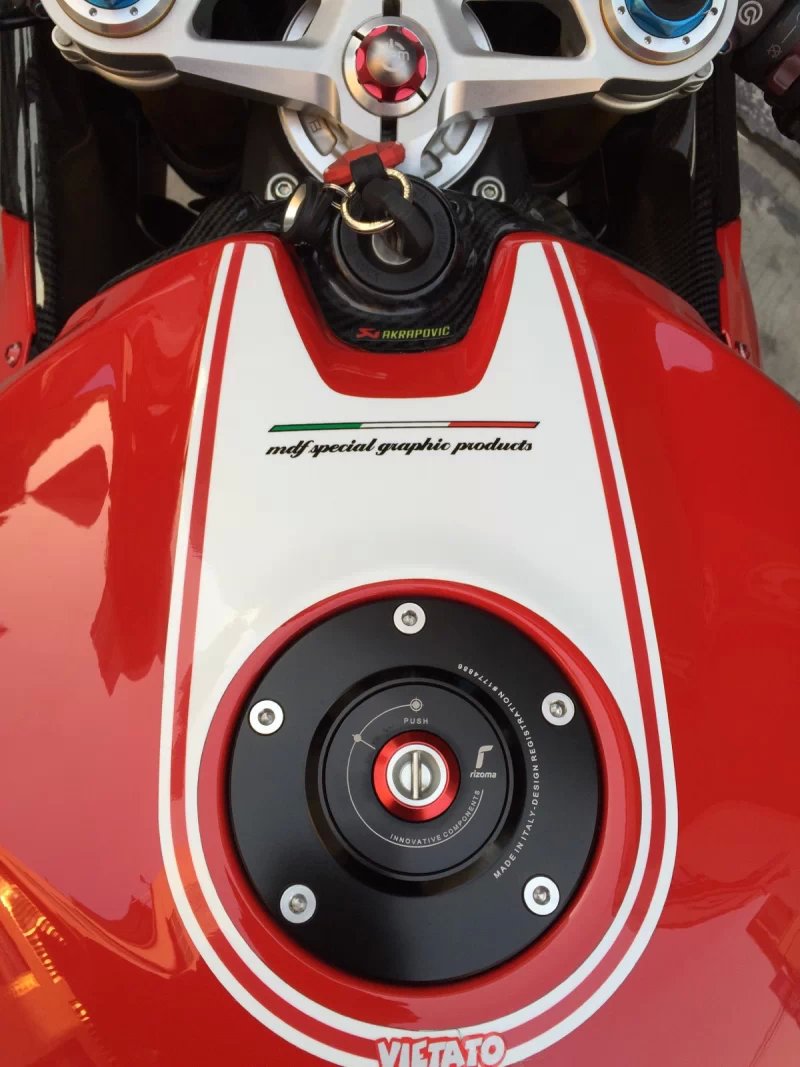 DUCATI RIZOMA 959 1199 1299 Panigale fuel tank cover modification