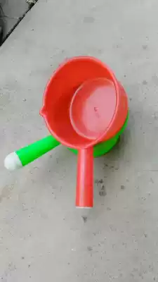 Large plastic water spoon can't fall bath scoop bath bath water spoon water scoop spoon 19 water scoop plastic scoop water scoop
