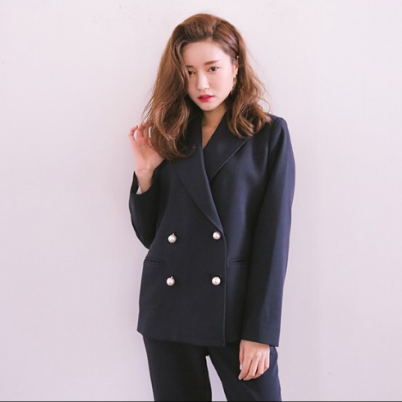 韩国stylenanda官方正品 干练款双排珍珠扣翻领夹克