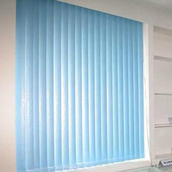 �ѷ���Ҷ���ڹⴰ����ֱ��