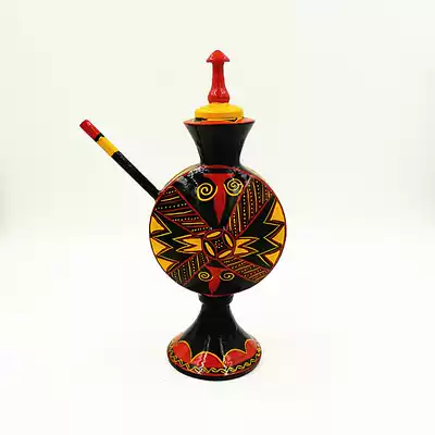 Sichuan Liangshan ethnic minority handicraft Zhaojue Yi lacquerware exquisite flat hip flask (large)