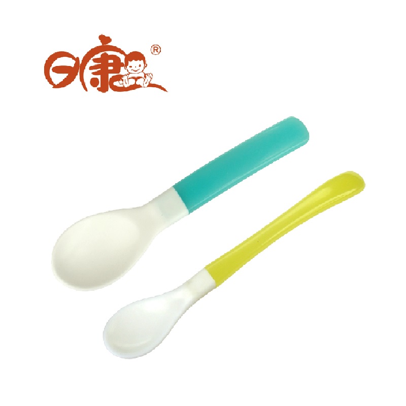 日康软头安全汤匙 儿童餐具 调羹 奶粉勺 婴儿勺子硅胶 RK-3704