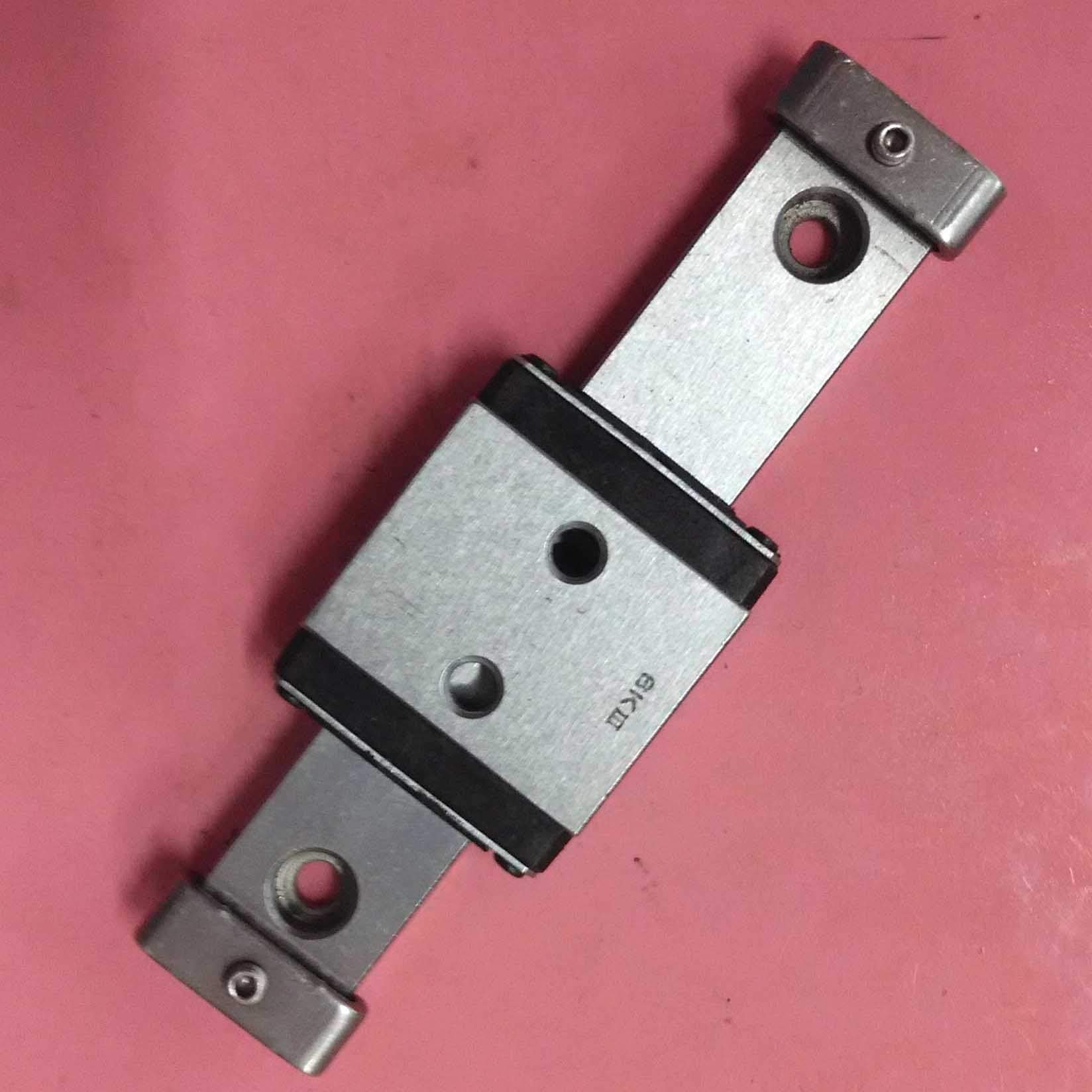 THK RSR7W RSR7WM Slider Is A Single Row Of Two hole Linear Guide Rail thk-rsr7w-rsr7wm-slider-is-a-single-row-of-two-hole-linear-guide-rail