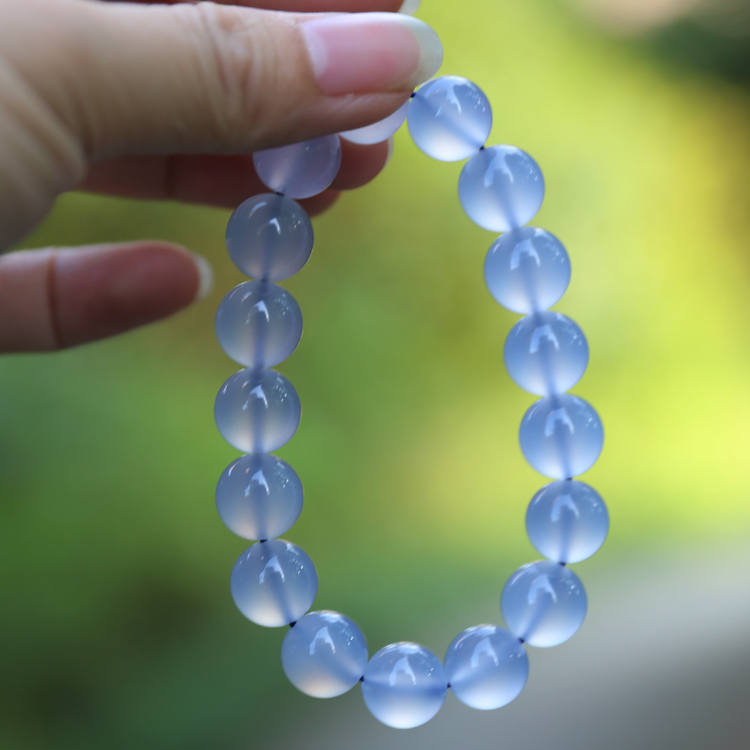 Natural Jade Bracelet 6A Grade Ice Blue Chalcedony Bracelet for Women Blue Crystal Bracelet for Women Sapphire Bracelet for Men and Women