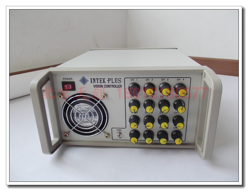 Beijing Spot Four INTEK PLUS VISION CONTROLLER VTIPU12CMDLC
