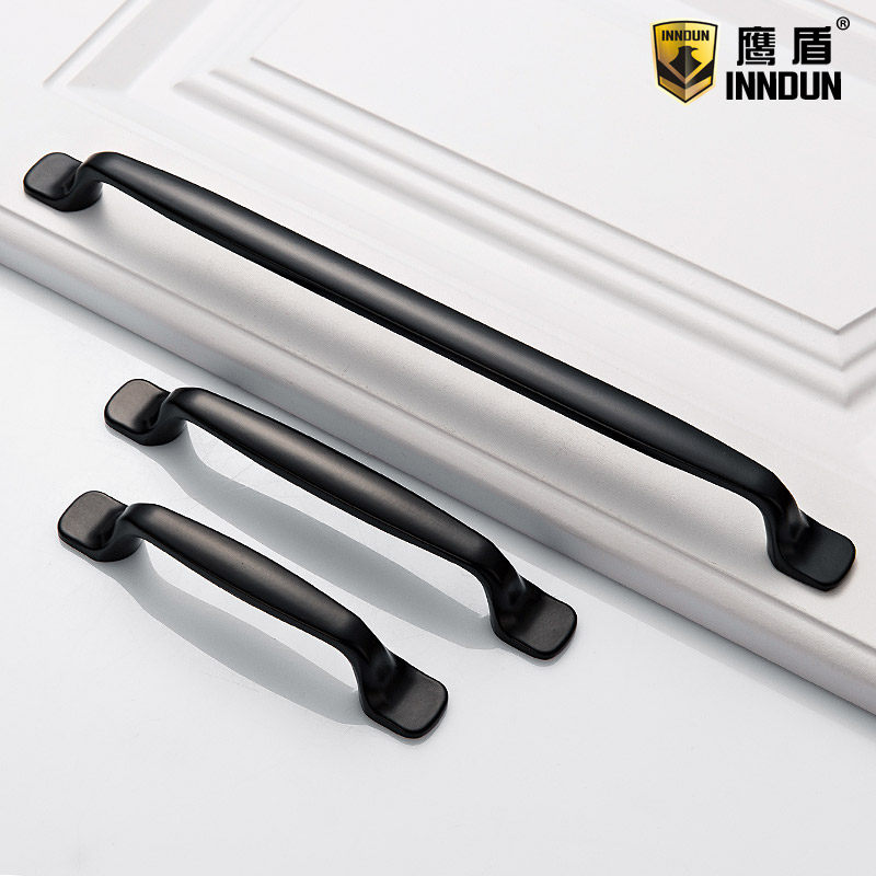 ӥ���ִ���Լ�Ǻ�ɫ������8549