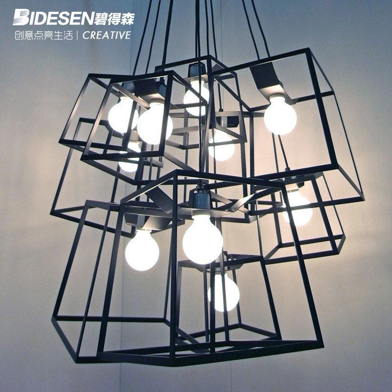 �̵�ɭ��������ִ����Ʋ�ɫ��������