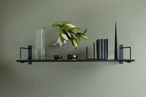 Creative Modern Minimalist Iron Art Shelf Solid Wood Monoglyph Division Shelf American Industrial Wind Decoration Show Shelf