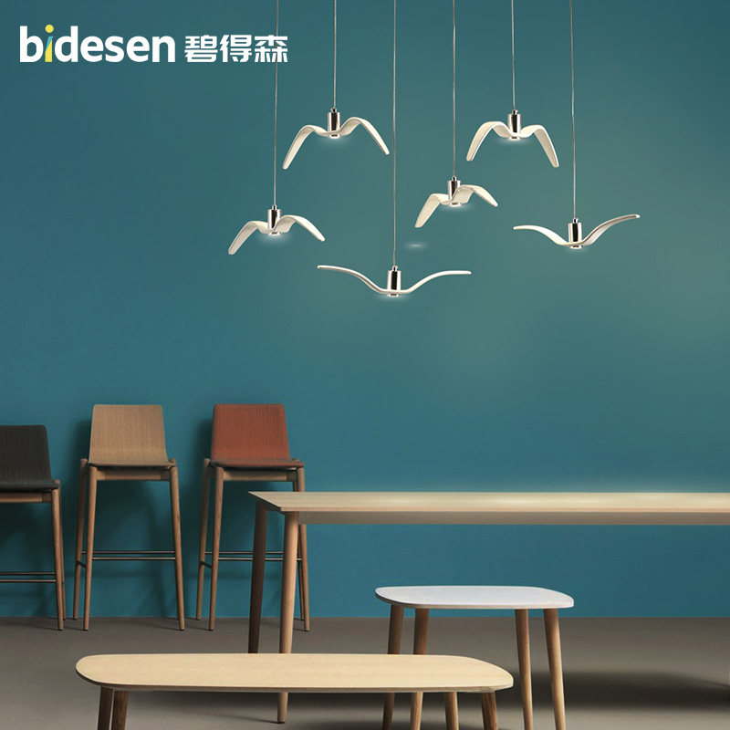 �̵�ɭ��ŷ�˼ҵ��Ƶƺ�Ÿ����