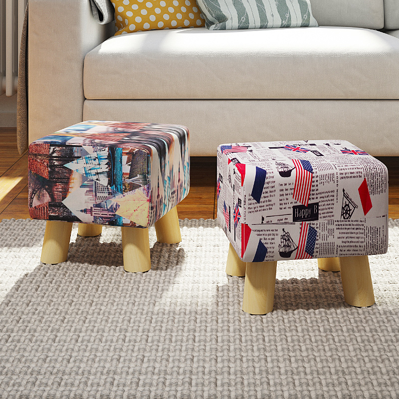 �ڼҴ�ʵľС���ʷ������Ľǰ���