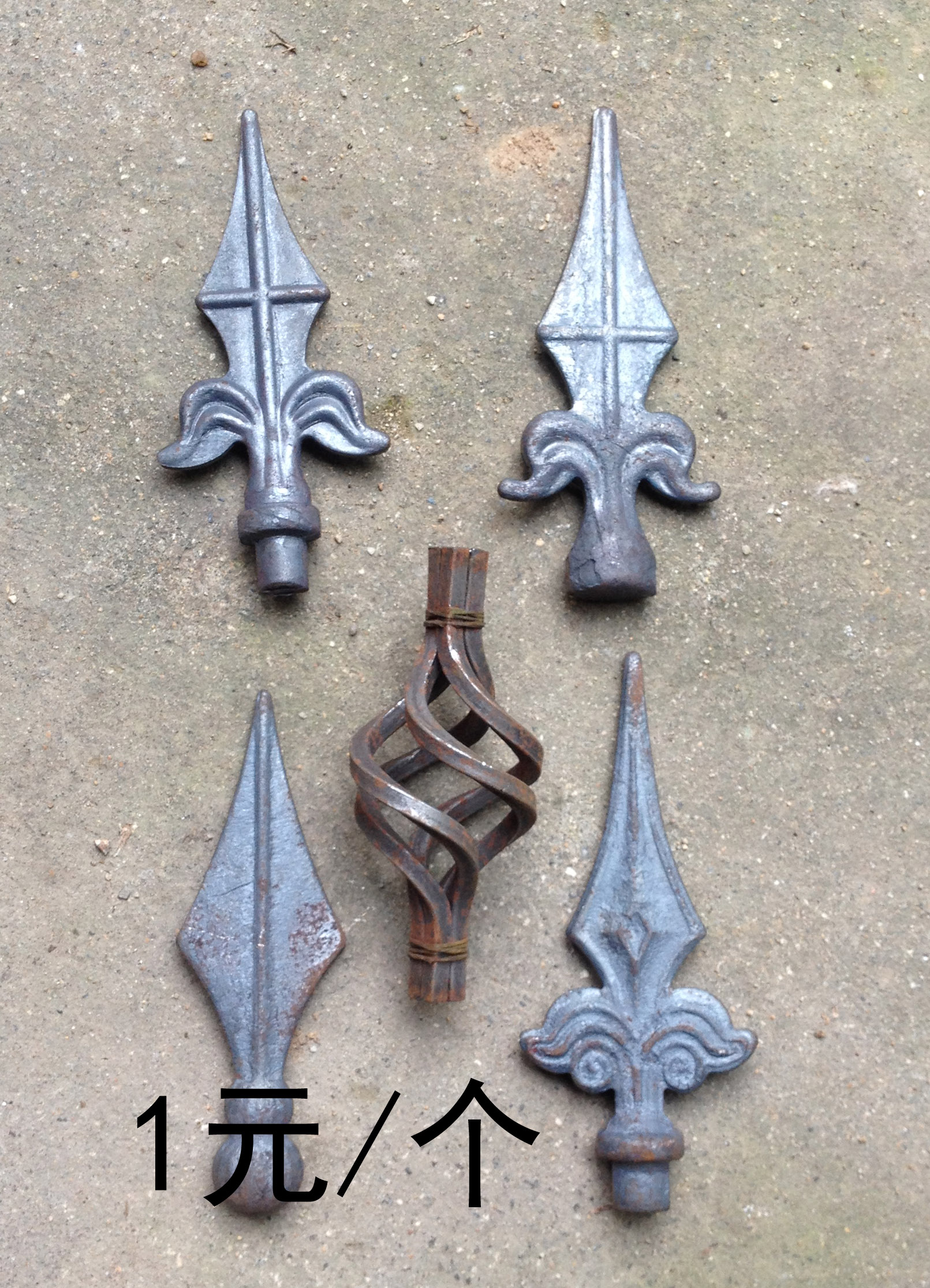 Wrought iron accessories Wrought iron gun head Spear tip Gun tip Spear head Non-cast iron gate fence accessories Iron flower material