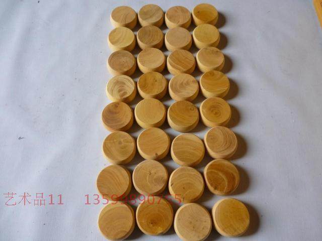 Boxwood chess Weevil chess game chess Solid wood chess General card chess Custom chess