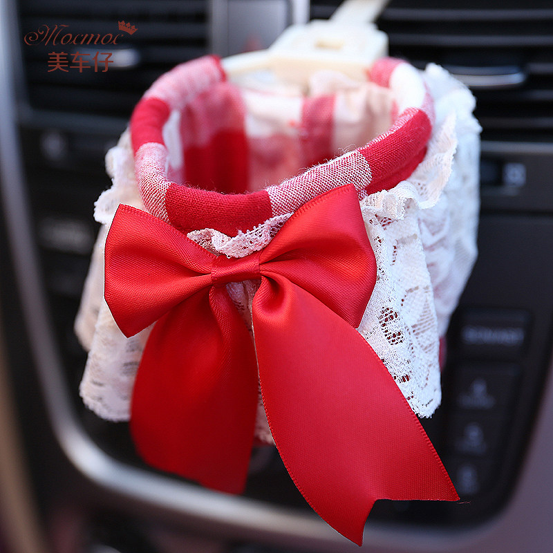 摩丝娃娃汽车出风口置物挂袋杂物挂筒卡通蕾丝边车用置物袋手机袋