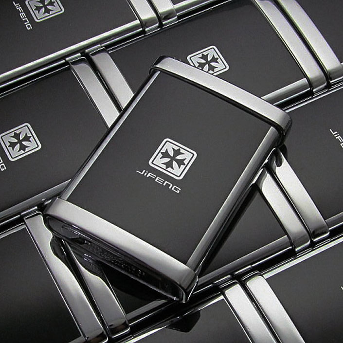 Portable cigarette Ashtray Carry-on Cigarette Skull containing box pocket with lid outdoor carry Japanese travel custom lettering