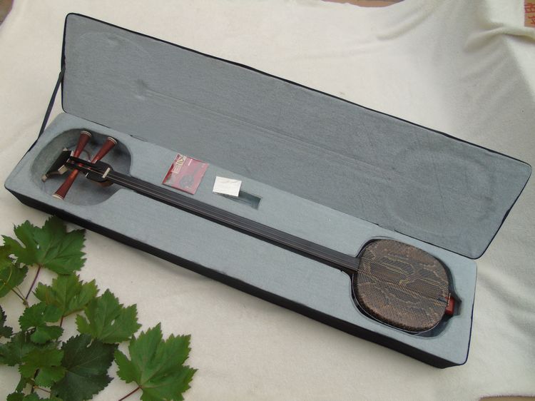 Large three-string imitation Umu wood large three-string major three-string professional big three string manufacturer direct selling big three strings