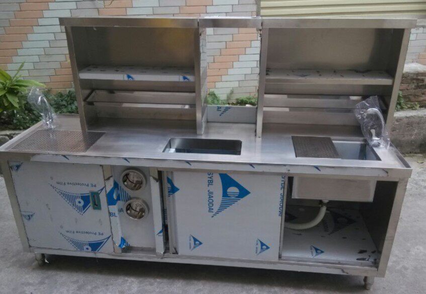 It can be Guangzhou Shanghai to book a stainless steel milk tea operation table water bar pool pool set to do