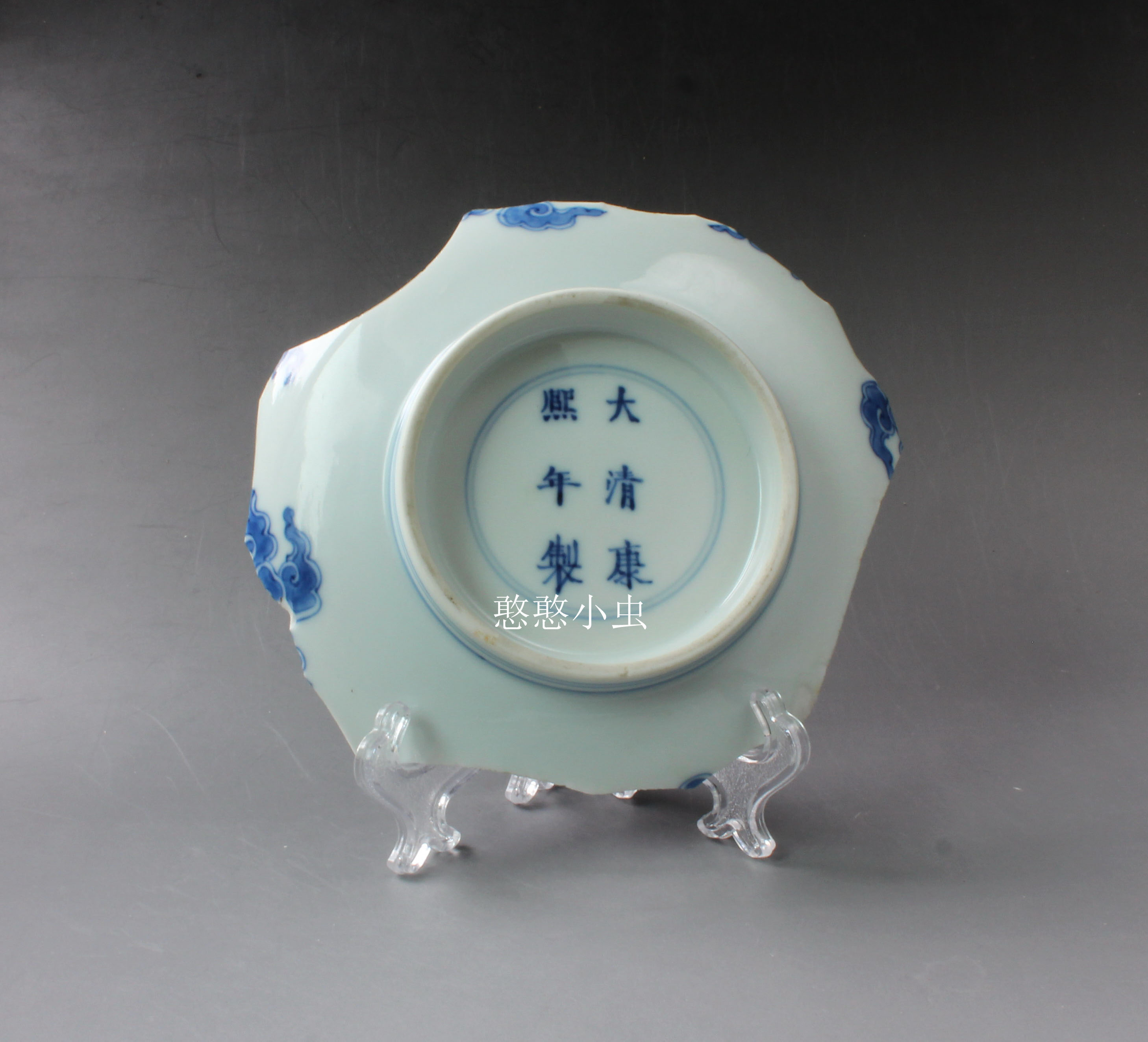 1800 Kangxi Guan Kiln three crane pattern ancient porcelain specimen