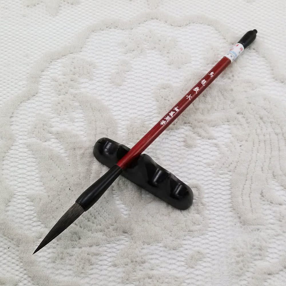 The old technician of Xifeng Bizhuang supervised the production of the ancient method of oolong playing with water, and the preferred special hard hair calligraphy and painting