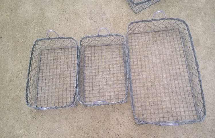 Stainless steel cleaning basket custom wire basket wire basket factory logistics turnover box storage basket basket