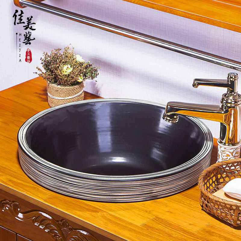 �������ǹ�����̨������ͷz031