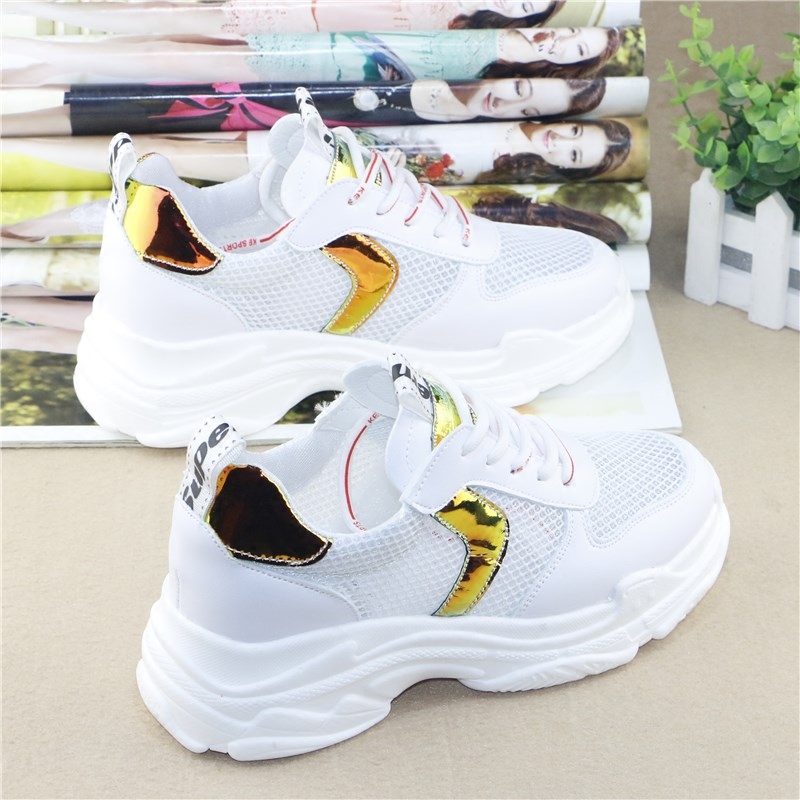 Little white shoes women 2020 summer new net shoes breathable lightweight fitness running shoes ins super fire sneakers chi white shoes