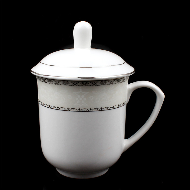 Minsheng ceramics with a silver spoon in its ehrs expressions using edge banquet mugs office porcelain cup cup and a cup of tea cup tea cup
