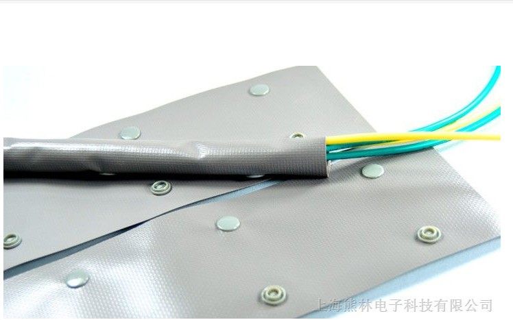 Buttoned end with WCT-140 beamline with button-style cable end with PC-160 buckle distance 140MM