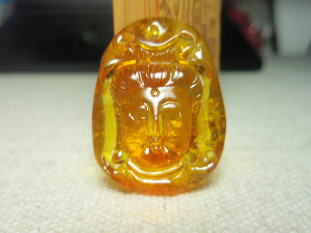 #33 The original mine natural amber honey wax gold Perguin Guanyin pendant