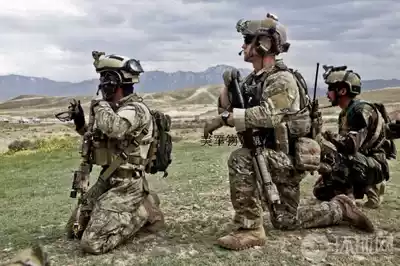 US military seal Rocky all-weather lightweight combat boots s2v sand boots mountain boots DEVGRU assault boots sand boots