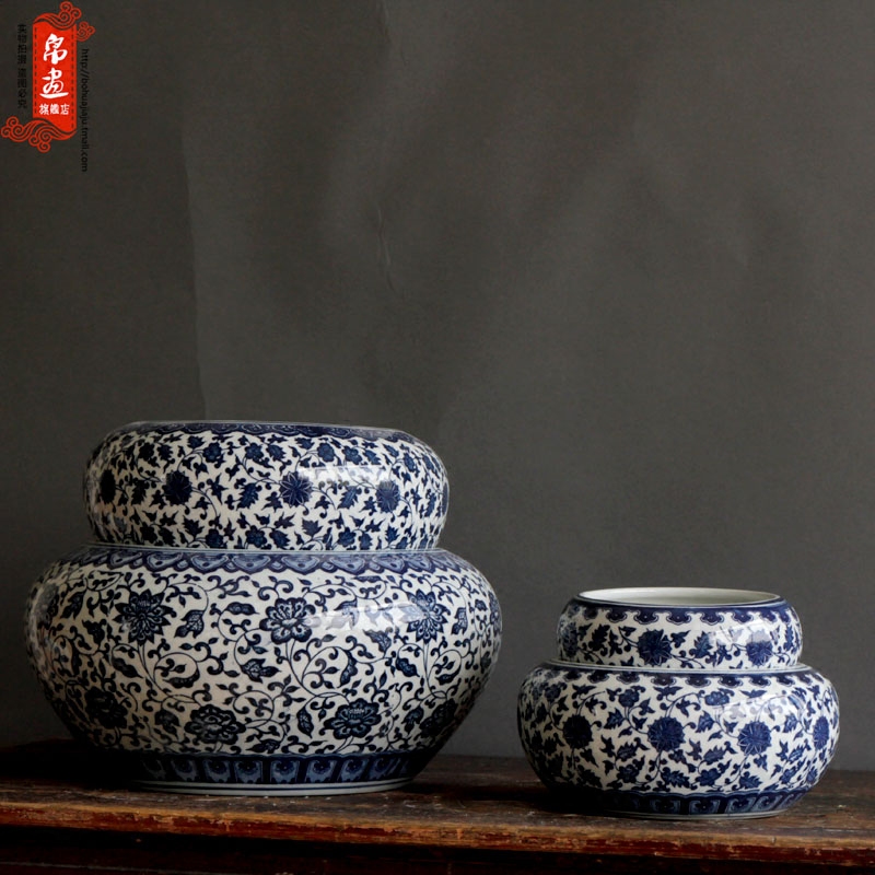 Blue and white porcelain of jingdezhen ceramics writing brush washer/pen container can make fish ashtray multi - function furnishing articles