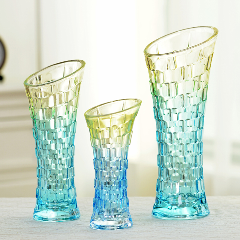 ���òʲ�ɫ������ƿ20���ͣ�2 �ò�