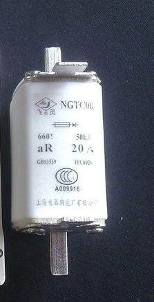 NGTC00-20A 660V 50KA AR 27B 34B RS9-500V 300AL 400AL
